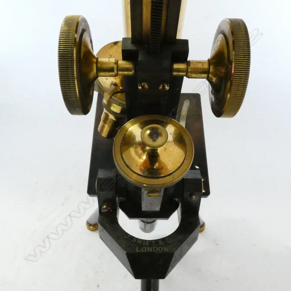 J.SWIFT & SON, LONDON BRASS COMPOUND MONOCULAR MICROSCOPE, RAISED ON FIXED TRIPOD BASE, IN MAHOG BOX Image 1++